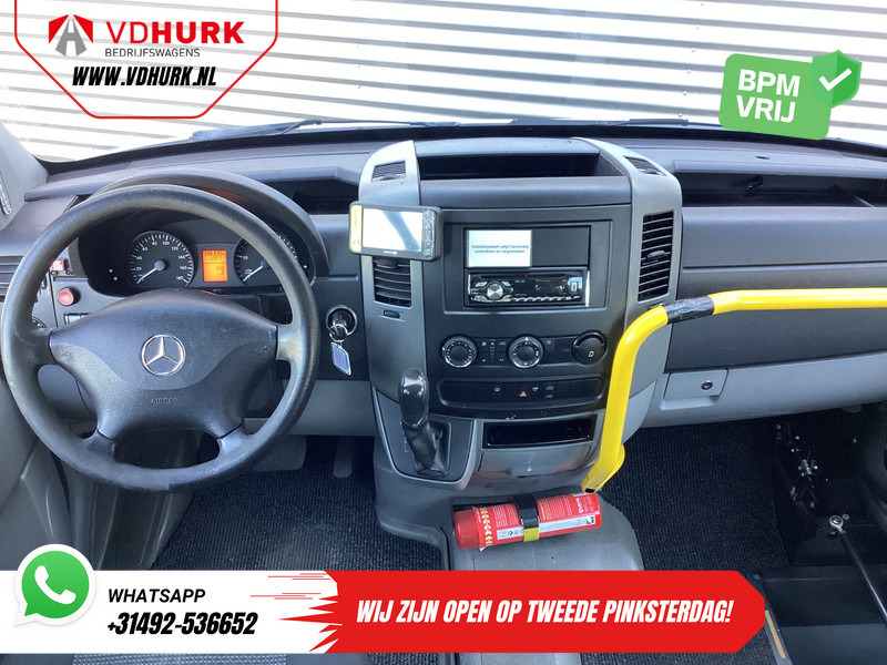 Mercedes-Benz Sprinter 313 2.2 CDI Aut. L2H2 € 10.648 Incl. BTW BPM VRIJ! Combi/ 9 Persoons/ Kombi/ 9P/ Airco/ Rolstoellift - Car: picture 3 Mercedes-Benz Sprinter 313 2.2 CDI Aut. L2H2 € 10.648 Incl. BTW BPM VRIJ! Combi/ 9 Persoons/ Kombi/ 9P/ Airco/ Rolstoellift - Car: picture 3