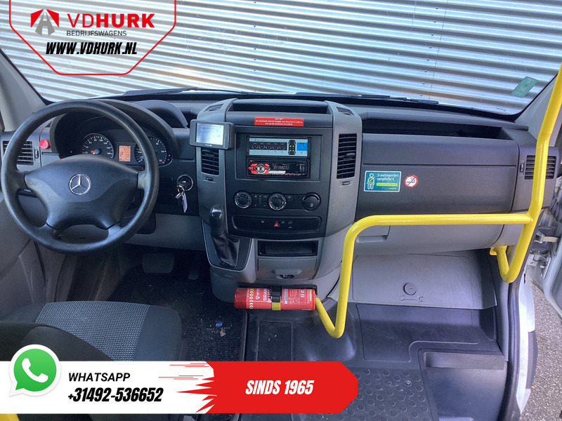 Leasing of Mercedes-Benz Sprinter 313 2.2 CDI Aut. L2H2 € 9.922 Incl. BTW BPM VRIJ! EXPORT ONLY Combi/ 9 Persoons/ Kombi/ 9P/ Airco/ Rolstoellift Mercedes-Benz Sprinter 313 2.2 CDI Aut. L2H2 € 9.922 Incl. BTW BPM VRIJ! EXPORT ONLY Combi/ 9 Persoons/ Kombi/ 9P/ Airco/ Rolstoellift: picture 12