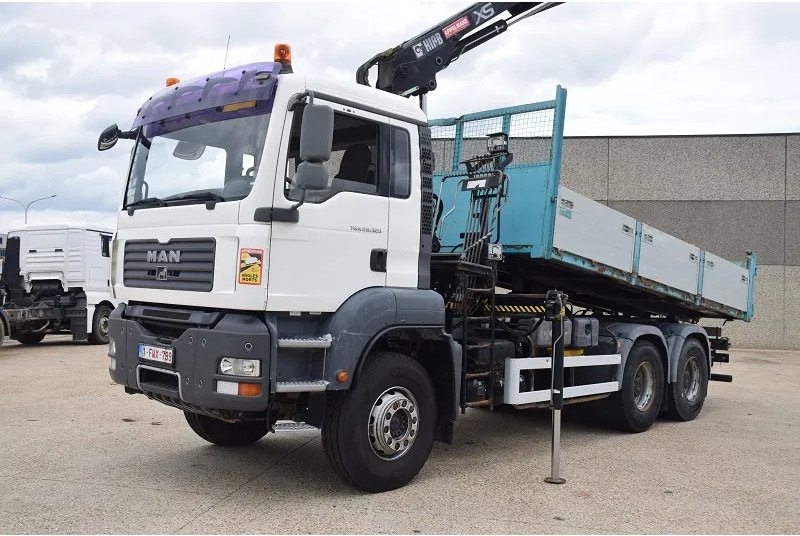 MAN TGA 26.320 - Crane truck: picture 3 MAN TGA 26.320 - Crane truck: picture 3