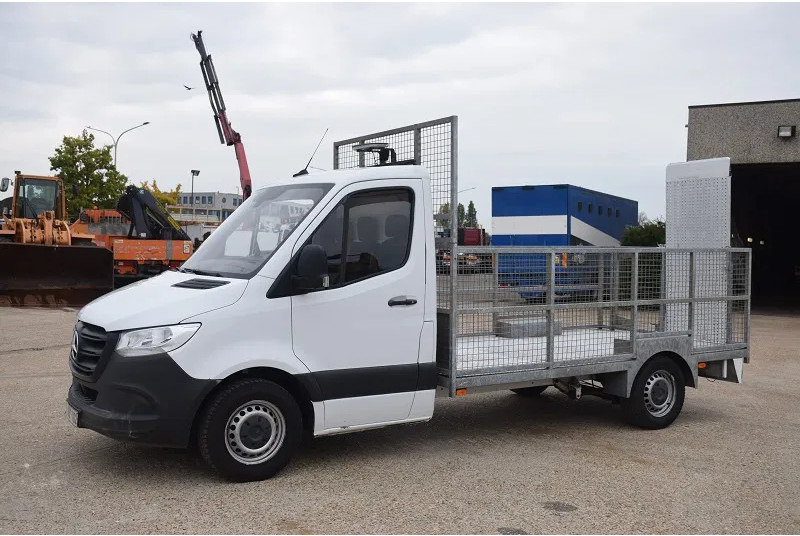 Mercedes-Benz Sprinter 316 - Flatbed van: picture 2 Mercedes-Benz Sprinter 316 - Flatbed van: picture 2