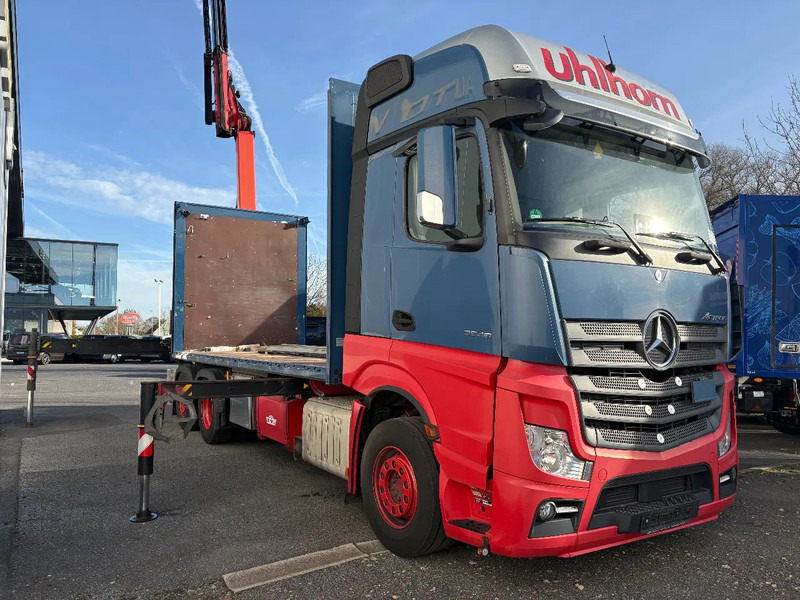 Mercedes-Benz Actros 2548 6X2 + Aanhanger*Palfinger crane*Cruise control*Airco* - Curtainsider truck, Crane truck: picture 4 Mercedes-Benz Actros 2548 6X2 + Aanhanger*Palfinger crane*Cruise control*Airco* - Curtainsider truck, Crane truck: picture 4