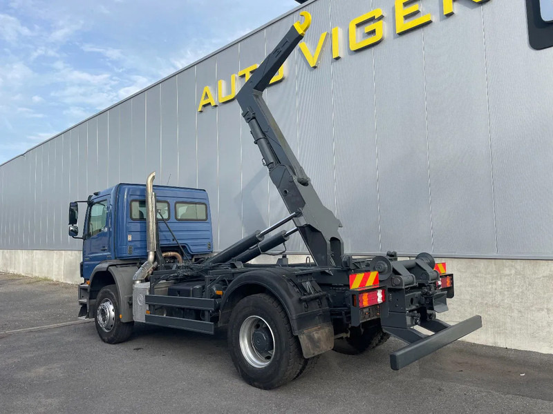 Mercedes-Benz Axor 1833 *cruise control*bluetooth*airconditioning*differentieelslot - Hook lift truck: picture 5 Mercedes-Benz Axor 1833 *cruise control*bluetooth*airconditioning*differentieelslot - Hook lift truck: picture 5