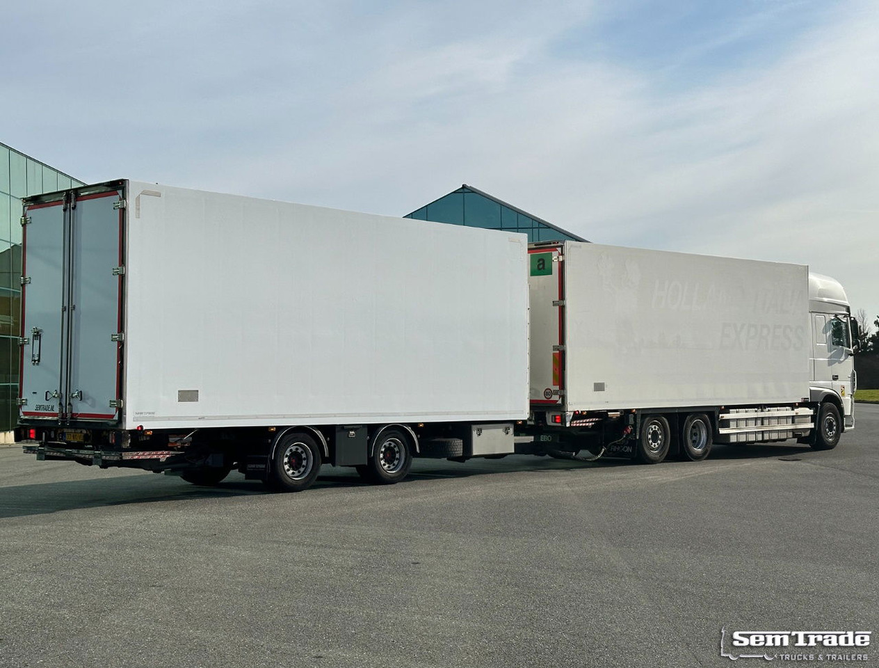 DAF XF 480 FAR SSC 6X2 50 CC Combi 2x Lift Carrier TRS Iceland TOP Condition NL - Refrigerator truck: picture 3 DAF XF 480 FAR SSC 6X2 50 CC Combi 2x Lift Carrier TRS Iceland TOP Condition NL - Refrigerator truck: picture 3