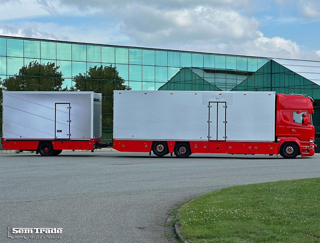 Scania R580 V8 Retarder 2X Thermo King Theo Mulder Isolated Boxes Super Condition NL-Combi - Refrigerator truck: picture 5 Scania R580 V8 Retarder 2X Thermo King Theo Mulder Isolated Boxes Super Condition NL-Combi - Refrigerator truck: picture 5