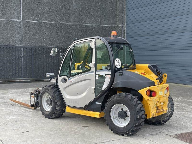 Manitou MT 420 H - Telescopic handler: picture 4 Manitou MT 420 H - Telescopic handler: picture 4