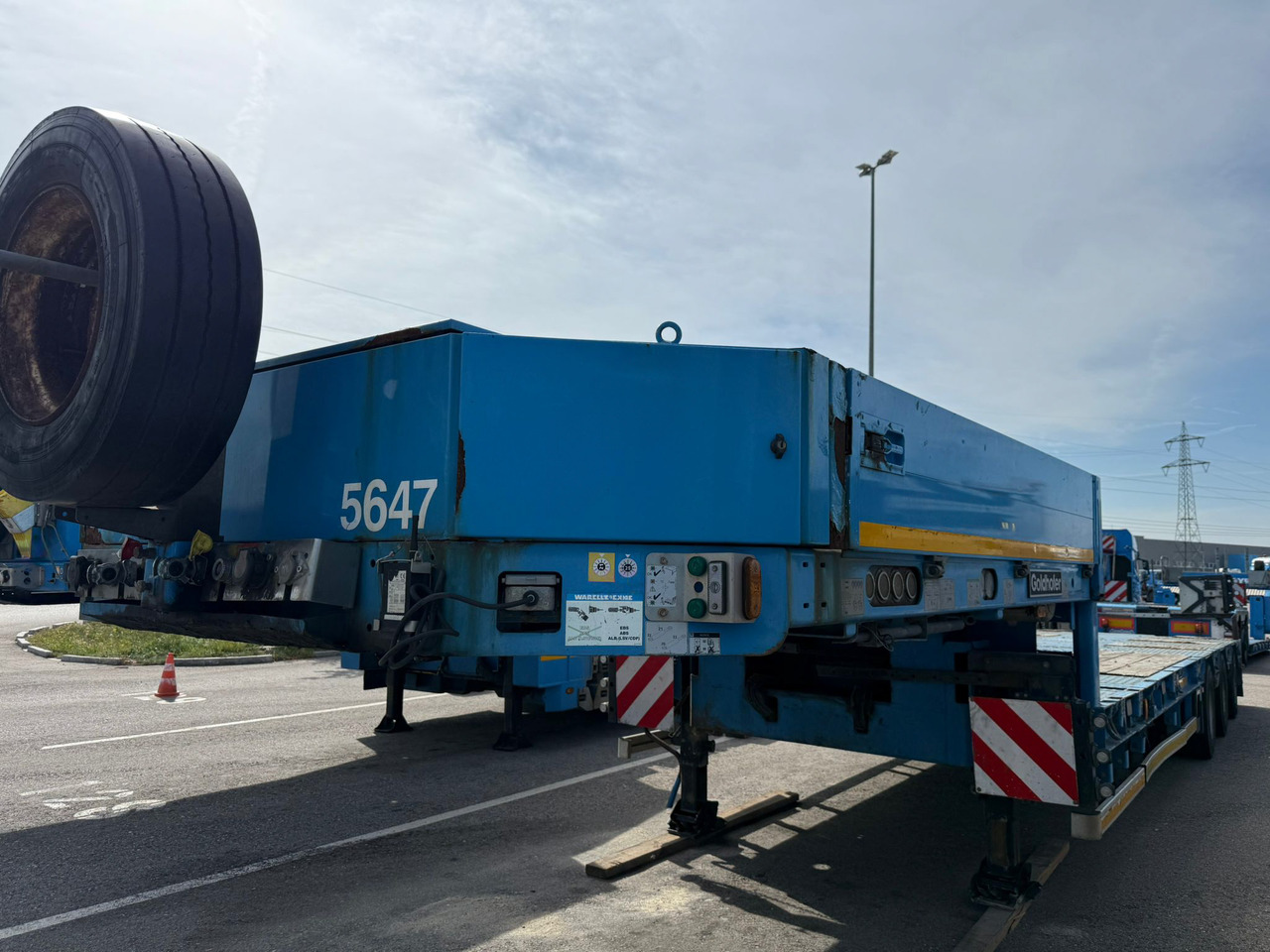 GOLDHOFER STZ-L3 - Low loader semi-trailer: picture 4 GOLDHOFER STZ-L3 - Low loader semi-trailer: picture 4