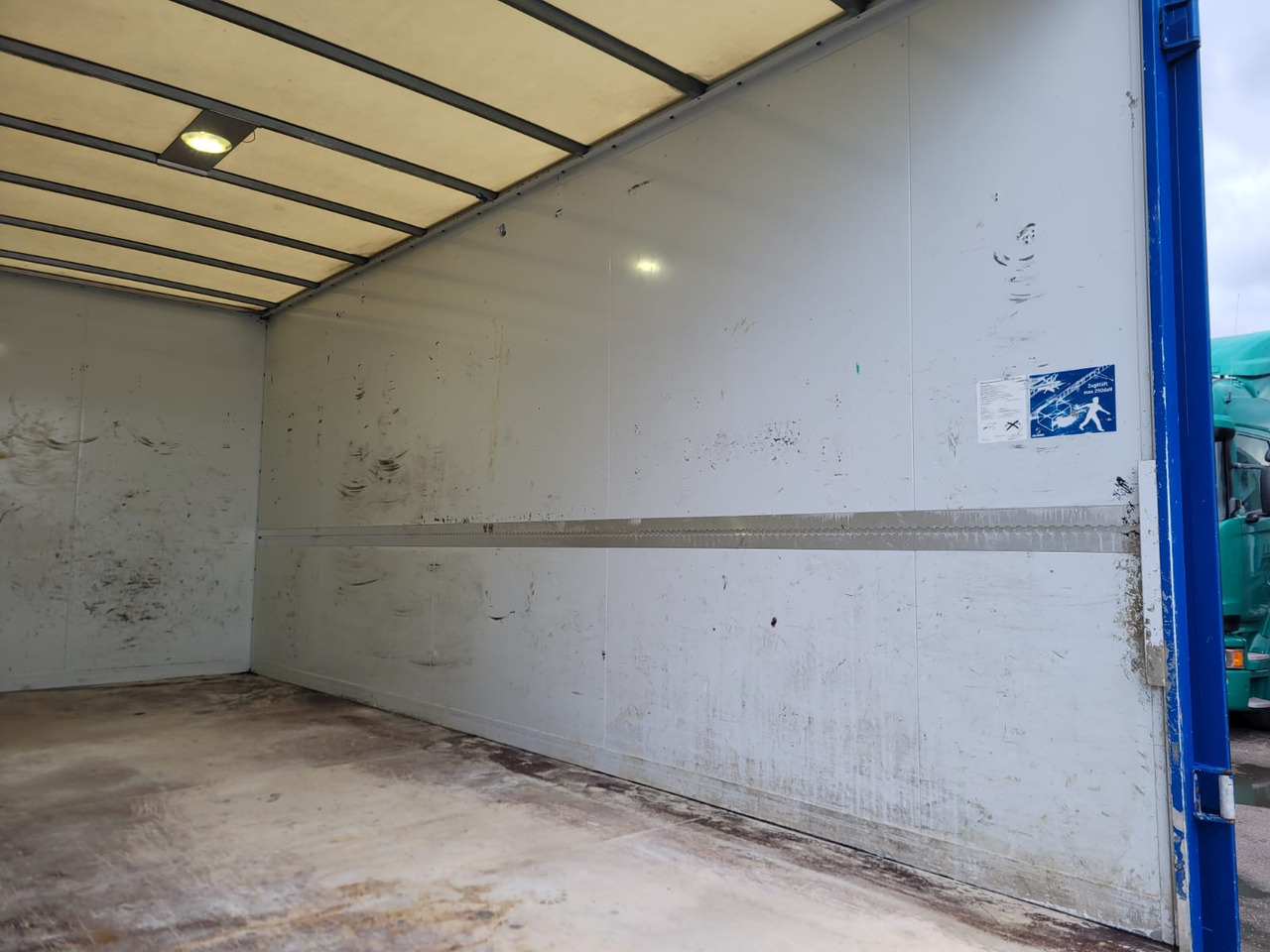 Box van FORD TRANSIT KONTENER: picture 17