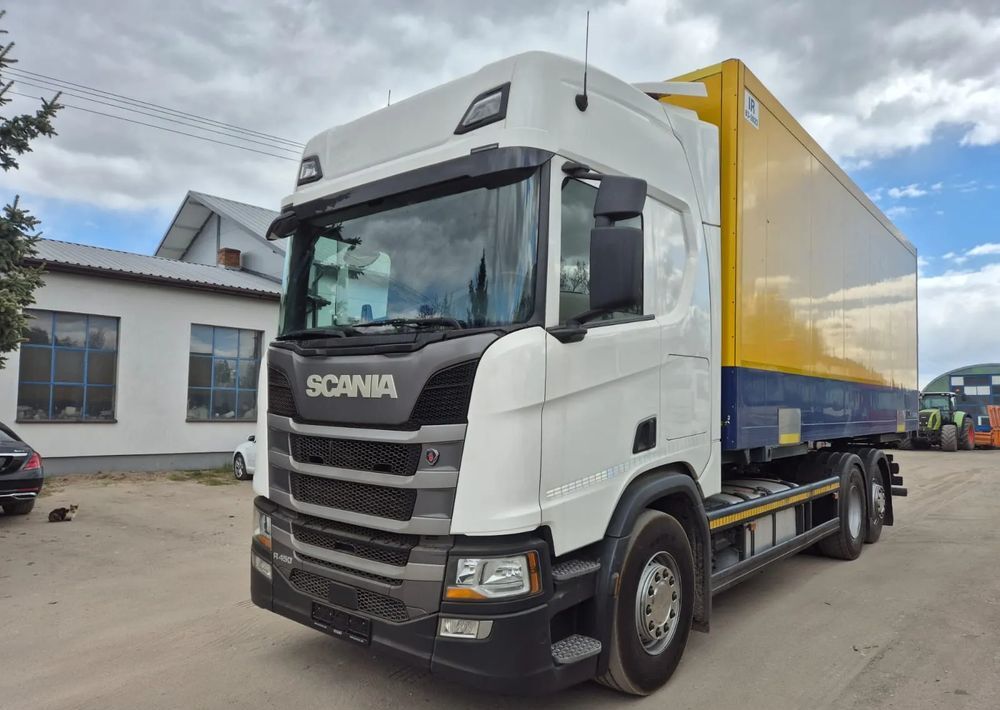 Scania - Refrigerator truck: picture 2 Scania - Refrigerator truck: picture 2