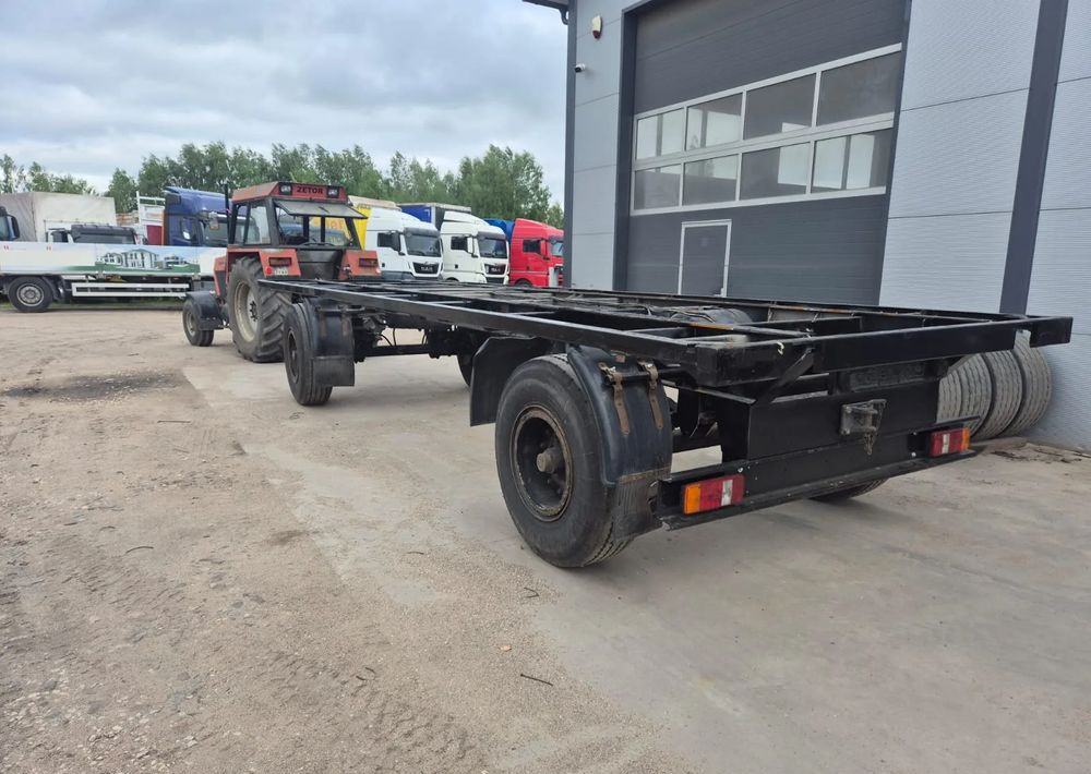 Schmitz Cargobull Przyczepa Krone na resorze - Container transporter/ Swap body trailer: picture 2 Schmitz Cargobull Przyczepa Krone na resorze - Container transporter/ Swap body trailer: picture 2