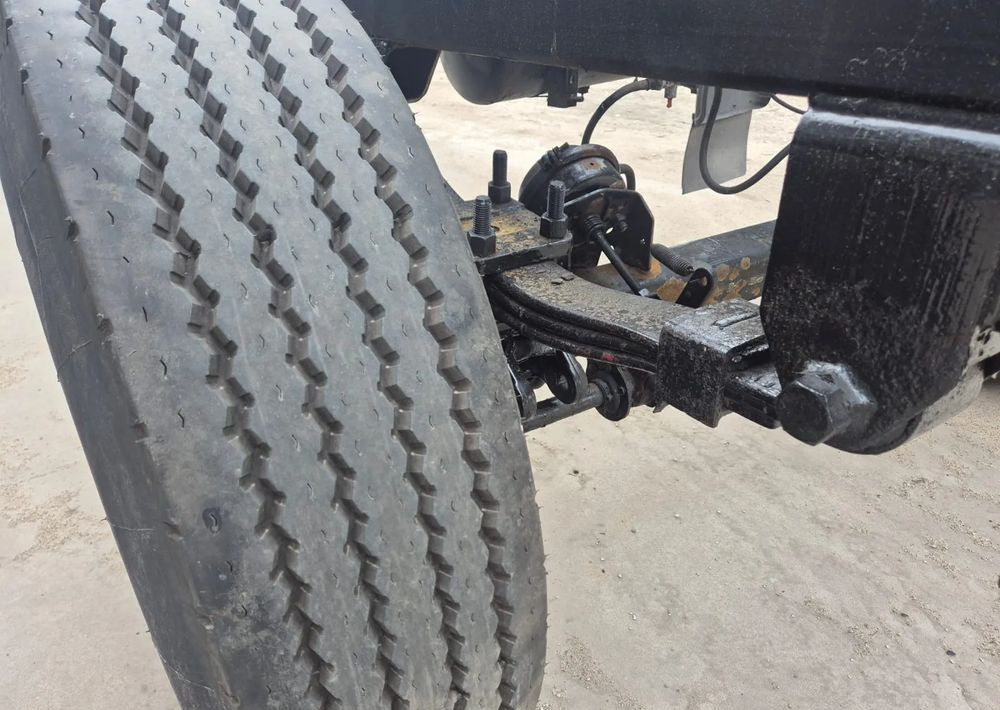 Schmitz Cargobull Przyczepa Krone na resorze - Chassis trailer: picture 5 Schmitz Cargobull Przyczepa Krone na resorze - Chassis trailer: picture 5