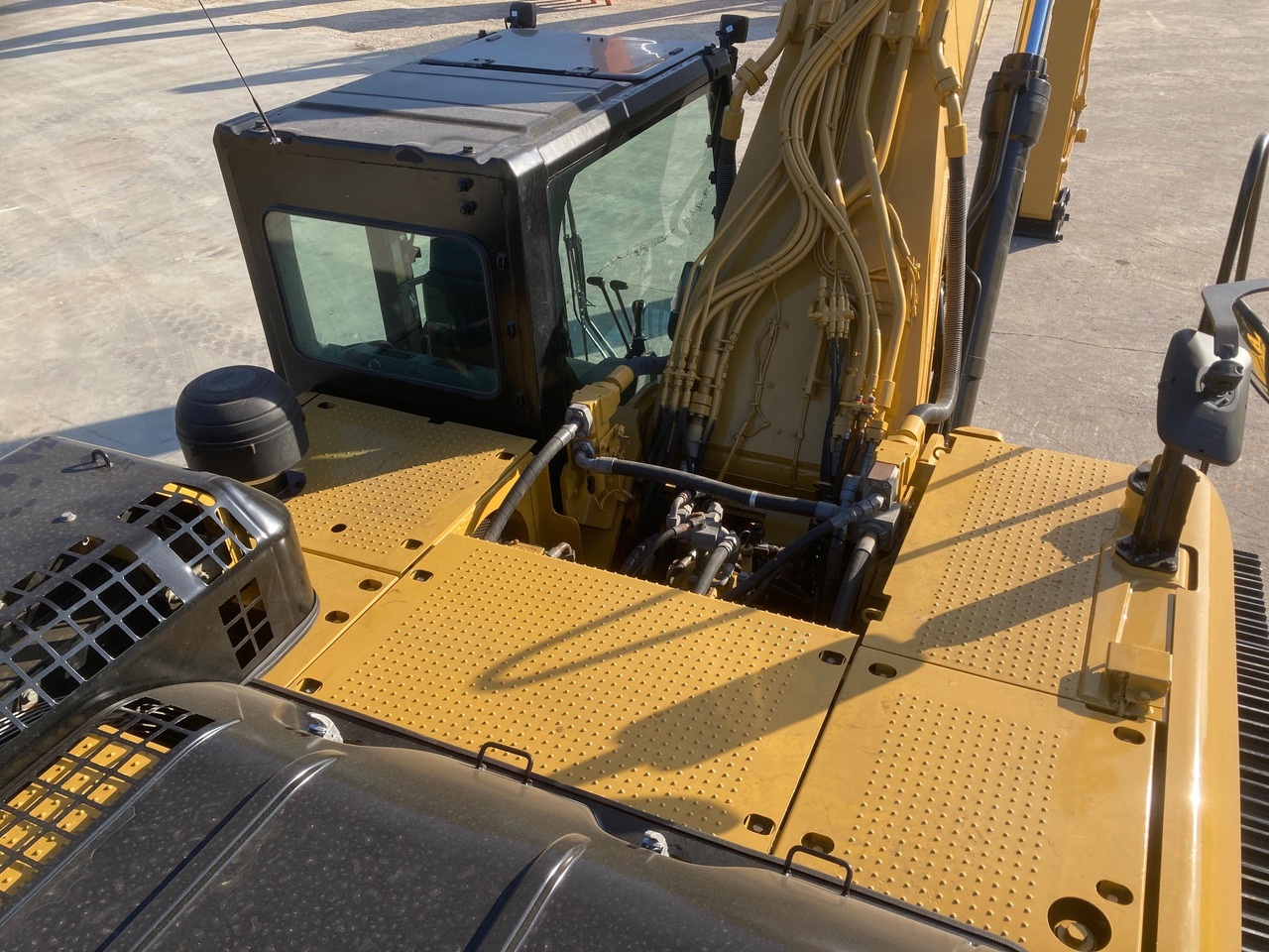 Crawler excavator CATERPILLAR 336D Long Reach: picture 10