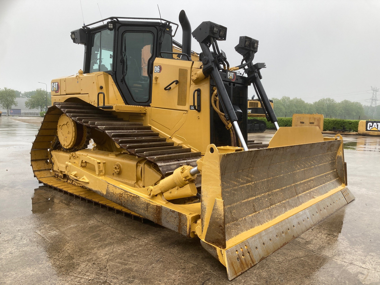 CATERPILLAR D6 LGP - Bulldozer: picture 4 CATERPILLAR D6 LGP - Bulldozer: picture 4