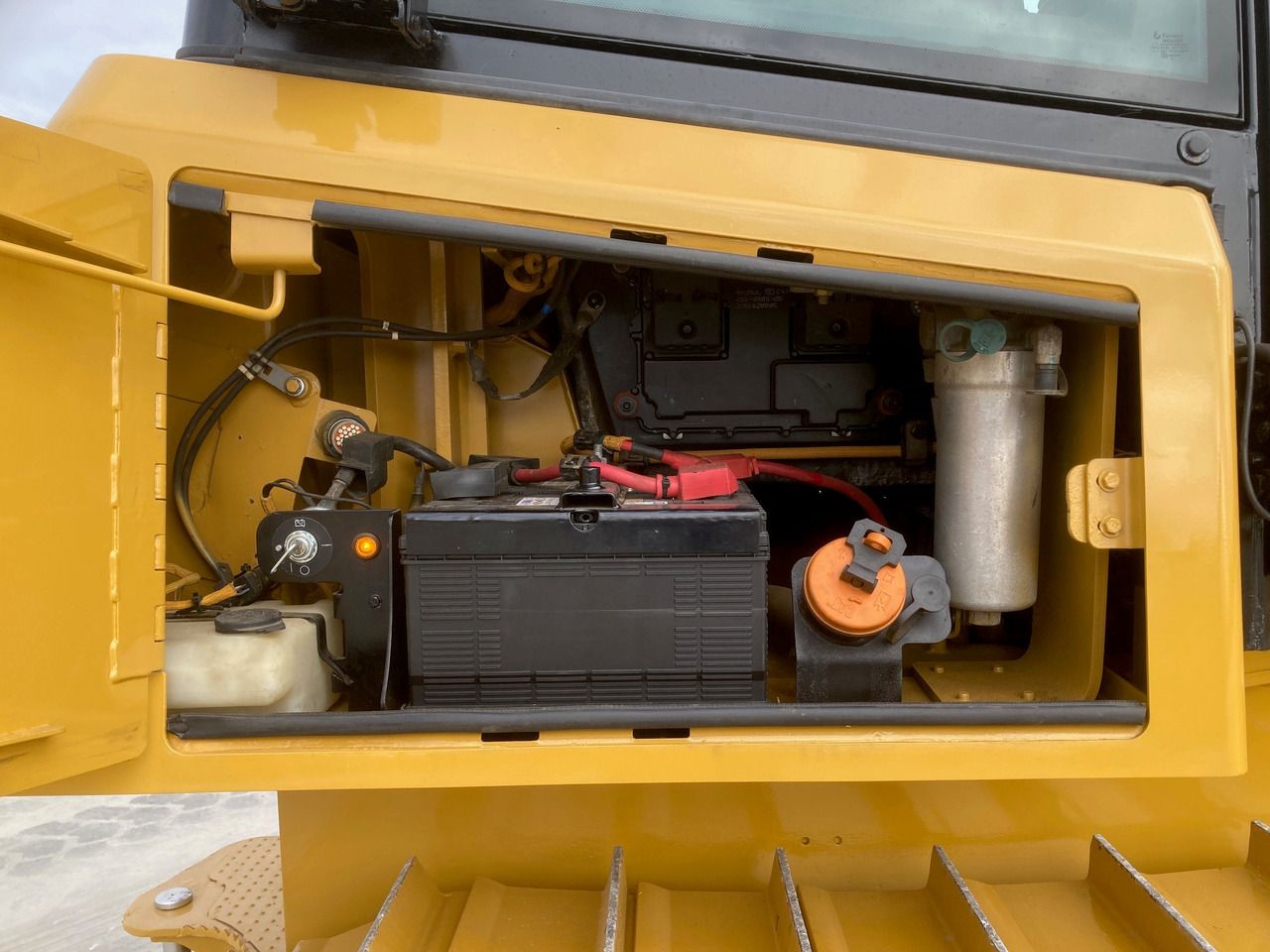 Bulldozer CATERPILLAR D6K2 LGP: picture 10