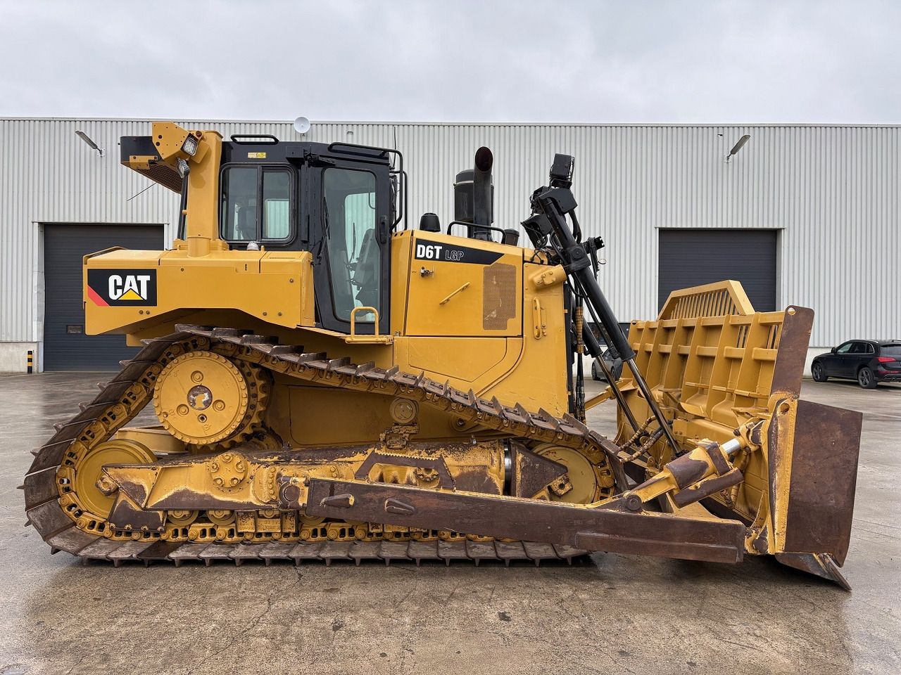 CATERPILLAR D6T LGP - Bulldozer: picture 5 CATERPILLAR D6T LGP - Bulldozer: picture 5
