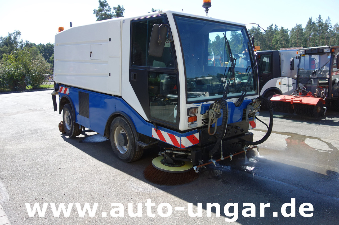 BUCHER CityCat CC5000 Schienenreiniger Kehrmaschine RailRoad Zweiweg - Road sweeper: picture 1 BUCHER CityCat CC5000 Schienenreiniger Kehrmaschine RailRoad Zweiweg - Road sweeper: picture 1