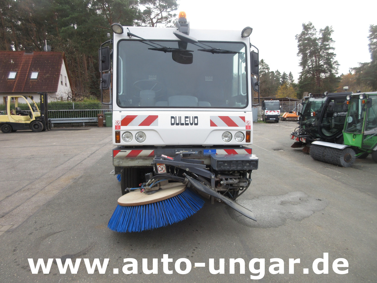 Dulevo 5000 Evolution mit Frontbesen 4-Rad-Lenkung Hochentleerung Handsaugschlauch - Road sweeper: picture 2 Dulevo 5000 Evolution mit Frontbesen 4-Rad-Lenkung Hochentleerung Handsaugschlauch - Road sweeper: picture 2