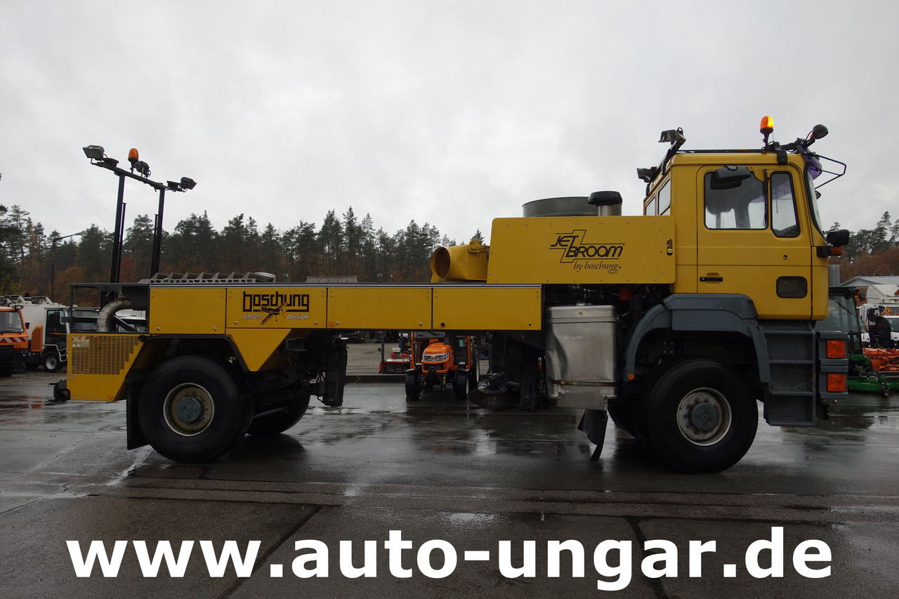 MAN Boschung BJB 8000 Speed Broom 4x4 Offroad Trial Flughafen - Ground support equipment, Ground support equipment: picture 5 MAN Boschung BJB 8000 Speed Broom 4x4 Offroad Trial Flughafen - Ground support equipment, Ground support equipment: picture 5