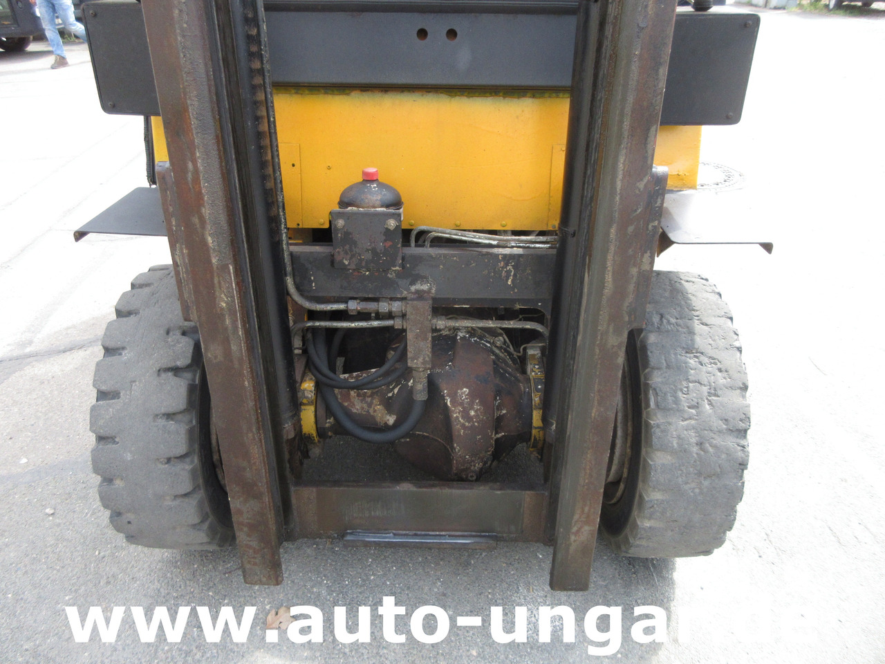 JUNGHEINRICH DFG 40 Diesel Gabelstapler 4.000kg Freihub Steinbock Yale Still Boss - Diesel forklift: picture 4 JUNGHEINRICH DFG 40 Diesel Gabelstapler 4.000kg Freihub Steinbock Yale Still Boss - Diesel forklift: picture 4