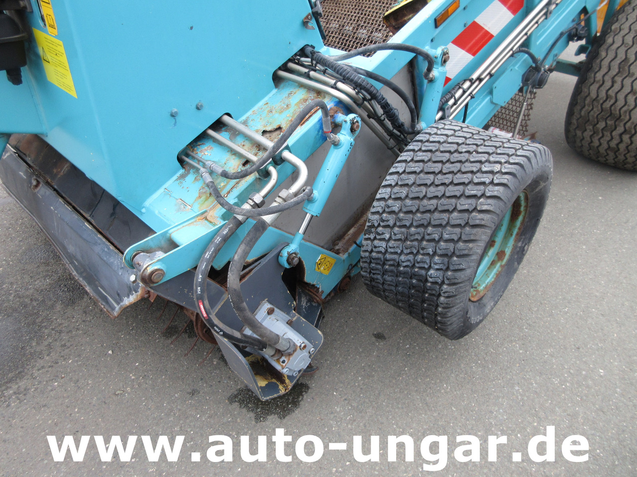 Municipal/ Special vehicle Kässbohrer BeachTech 2000 Strandreiniger Beachcleaner Nettoyeur Cribleuse de Plage: picture 14 Municipal/ Special vehicle Kässbohrer BeachTech 2000 Strandreiniger Beachcleaner Nettoyeur Cribleuse de Plage: picture 14