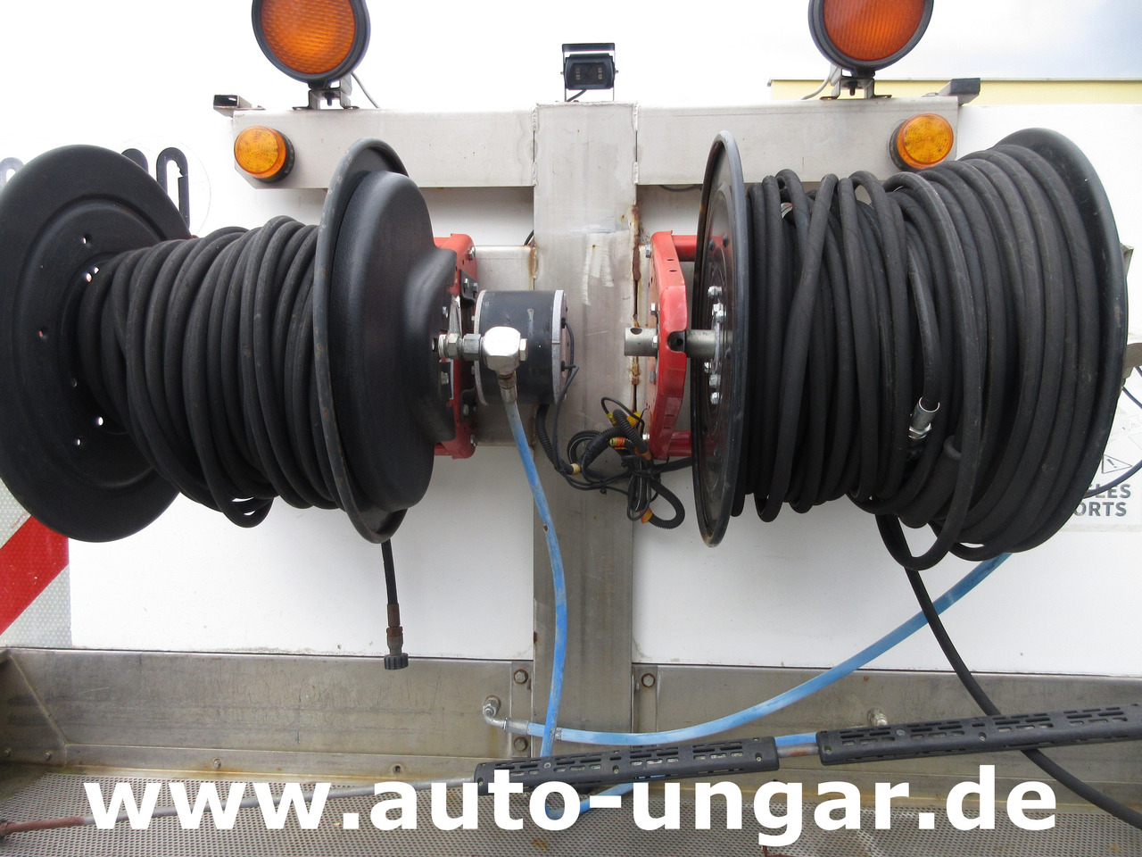 Municipal/ Special vehicle NISSAN Atleon 70.14 mit Hochdruckreiniger Wasserwagen Waschwagen Kärcher High Pressure: picture 19 Municipal/ Special vehicle NISSAN Atleon 70.14 mit Hochdruckreiniger Wasserwagen Waschwagen Kärcher High Pressure: picture 19