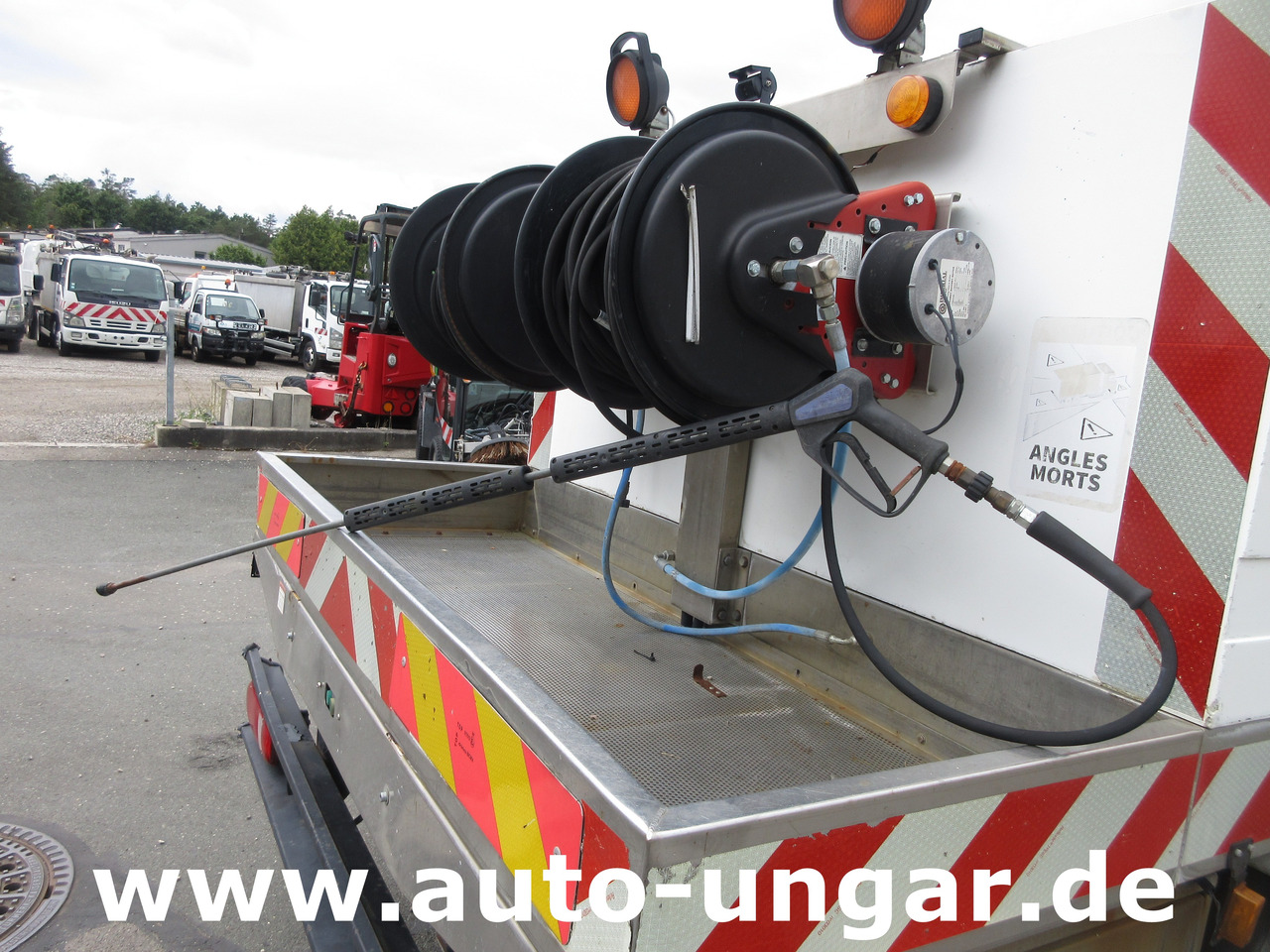 Municipal/ Special vehicle NISSAN Atleon 70.14 mit Hochdruckreiniger Wasserwagen Waschwagen Kärcher High Pressure: picture 12 Municipal/ Special vehicle NISSAN Atleon 70.14 mit Hochdruckreiniger Wasserwagen Waschwagen Kärcher High Pressure: picture 12
