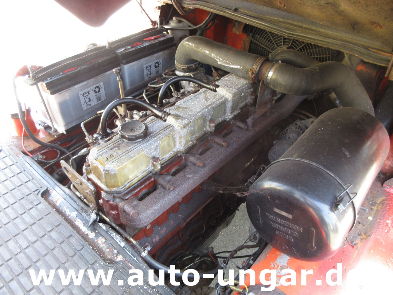 Diesel forklift Nissan F04D 400 Diesel Gabelstapler 4.000kg Motorschaden Bj. 2002: picture 14