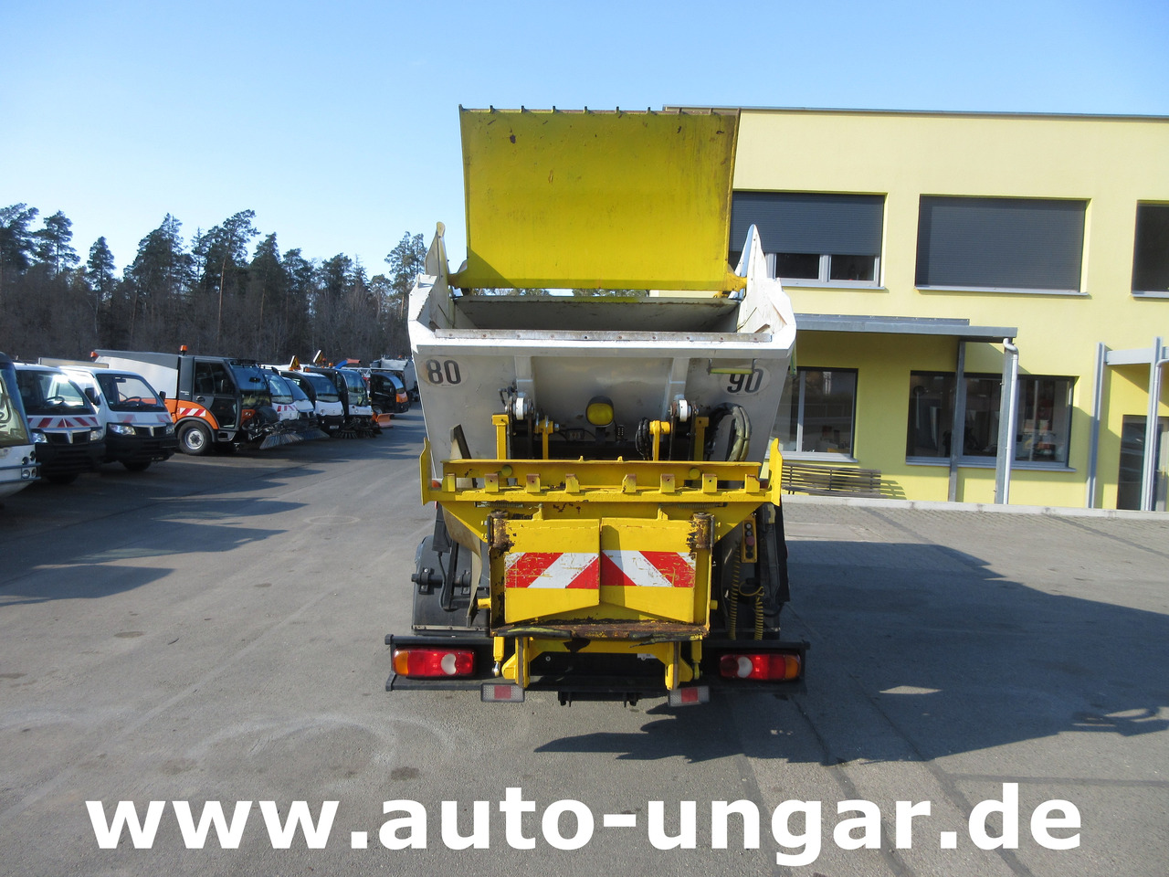 Renault Maxity 130 Müllwagen IRIDE SAT 500 Bj. 2010 4.500kg Presse Schüttung Kipper - Garbage truck: picture 4 Renault Maxity 130 Müllwagen IRIDE SAT 500 Bj. 2010 4.500kg Presse Schüttung Kipper - Garbage truck: picture 4