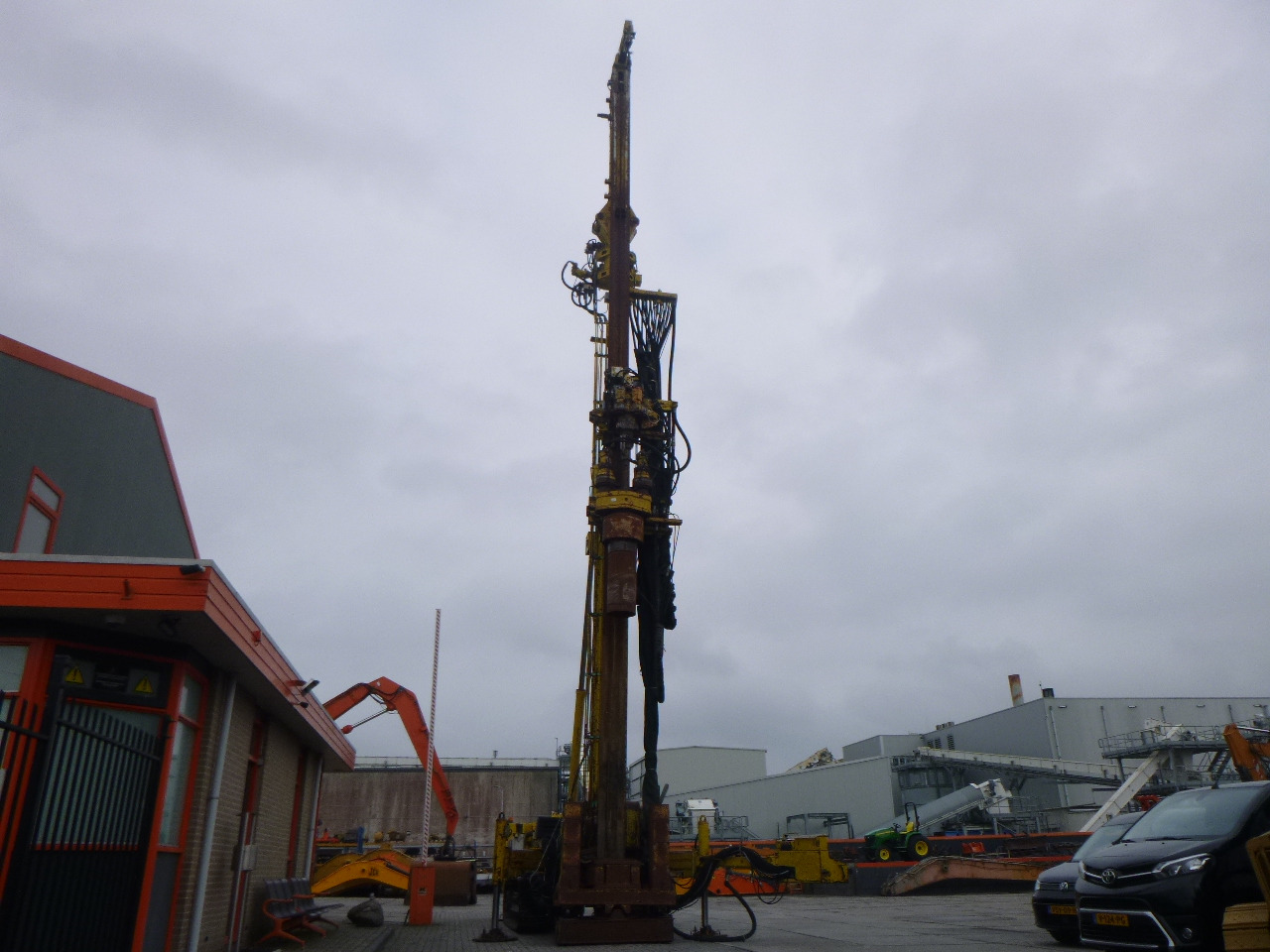 CASAGRANDE C14 ROTATING FOUNDATION ROTARY DRILL - Drilling rig: picture 4 CASAGRANDE C14 ROTATING FOUNDATION ROTARY DRILL - Drilling rig: picture 4