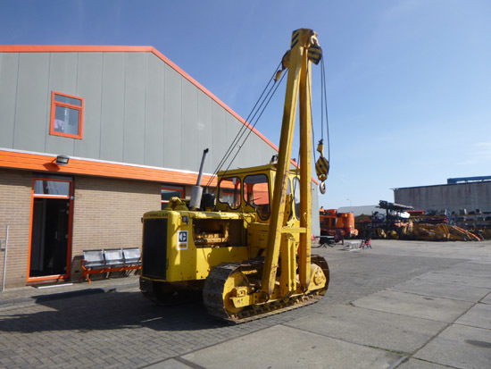 CATERPILLAR 561C - Pipe layer: picture 4 CATERPILLAR 561C - Pipe layer: picture 4