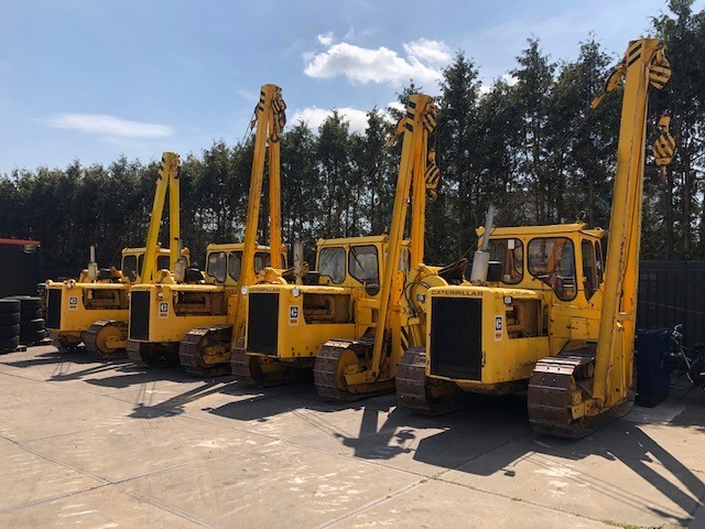 CATERPILLAR 561C - Pipe layer: picture 2 CATERPILLAR 561C - Pipe layer: picture 2