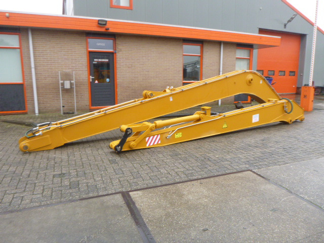 GEW Long reach KOMATSU PC210LC-10 & PC210LC-11 - Boom for Excavator: picture 1 GEW Long reach KOMATSU PC210LC-10 & PC210LC-11 - Boom for Excavator: picture 1
