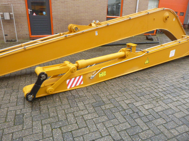 GEW Long reach KOMATSU PC210LC-10 & PC210LC-11 - Boom for Excavator: picture 5 GEW Long reach KOMATSU PC210LC-10 & PC210LC-11 - Boom for Excavator: picture 5