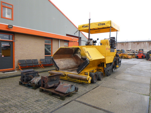 INGERSOLL RAND ABG TITAN 473 - Asphalt paver: picture 1 INGERSOLL RAND ABG TITAN 473 - Asphalt paver: picture 1