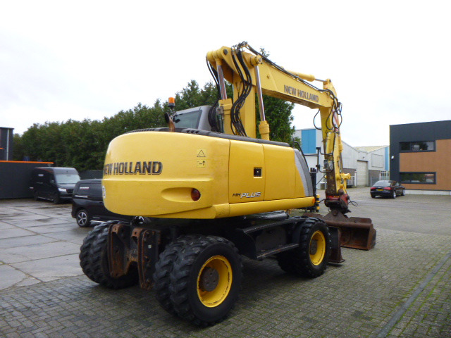 NEW HOLLAND MH PLUS - Wheel excavator: picture 5 NEW HOLLAND MH PLUS - Wheel excavator: picture 5