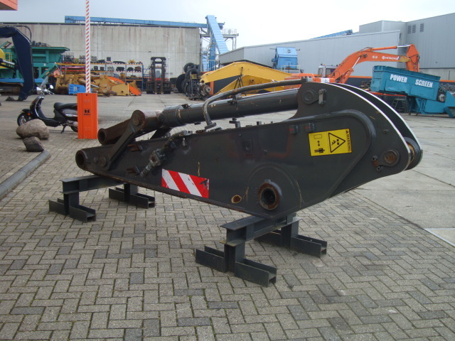 VOLVO EC360B / EC360C - Boom for Crawler excavator: picture 5 VOLVO EC360B / EC360C - Boom for Crawler excavator: picture 5