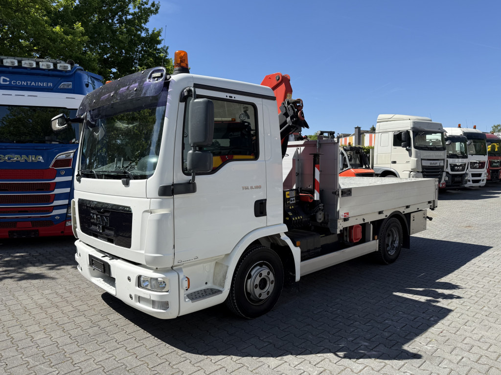 MAN TGL 8.180 Palfinger 6501 - Crane truck, Dropside/ Flatbed truck: picture 1 MAN TGL 8.180 Palfinger 6501 - Crane truck, Dropside/ Flatbed truck: picture 1