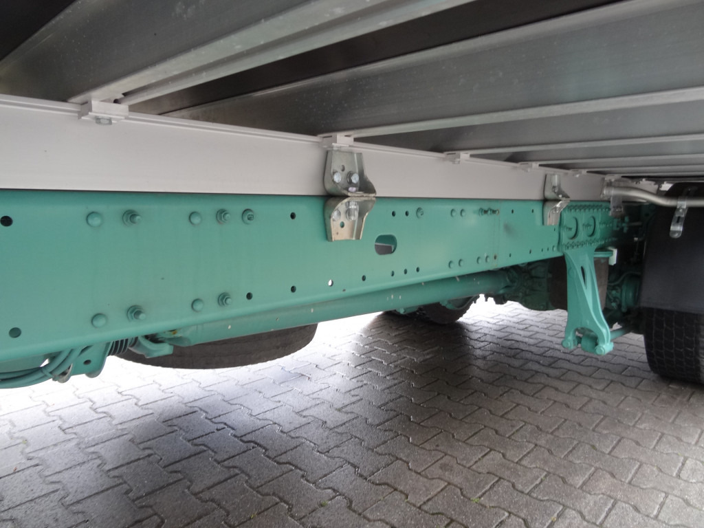 MAN TGM 15.250 Pesci SE78/2 Kran - Crane truck, Dropside/ Flatbed truck: picture 3 MAN TGM 15.250 Pesci SE78/2 Kran - Crane truck, Dropside/ Flatbed truck: picture 3