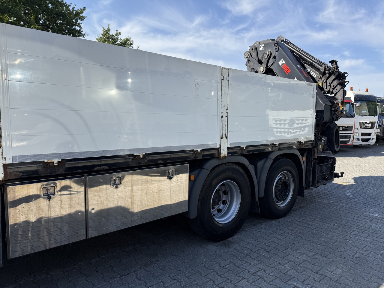 MAN TGX 26.480 6X2 Hiab 422 + Jib + Winde - Dropside/ Flatbed truck, Crane truck: picture 4 MAN TGX 26.480 6X2 Hiab 422 + Jib + Winde - Dropside/ Flatbed truck, Crane truck: picture 4