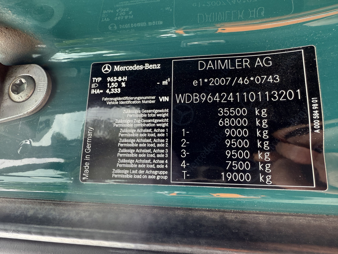 Leasing of Mercedes-Benz Arocs 3251 8X4 Haken mit Kran HMF 2620 K5 Mercedes-Benz Arocs 3251 8X4 Haken mit Kran HMF 2620 K5: picture 7 Leasing of Mercedes-Benz Arocs 3251 8X4 Haken mit Kran HMF 2620 K5 Mercedes-Benz Arocs 3251 8X4 Haken mit Kran HMF 2620 K5: picture 7