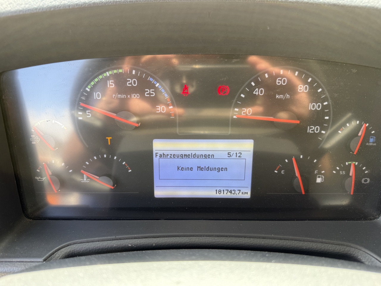 Volvo FL210 14 Tonner - Curtainsider truck: picture 5 Volvo FL210 14 Tonner - Curtainsider truck: picture 5