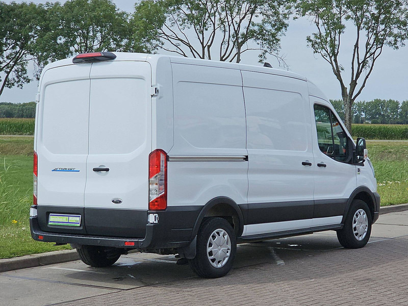 Ford E-Transit L2H2 68kWh Navi AC! - Panel van, Electric van: picture 3 Ford E-Transit L2H2 68kWh Navi AC! - Panel van, Electric van: picture 3