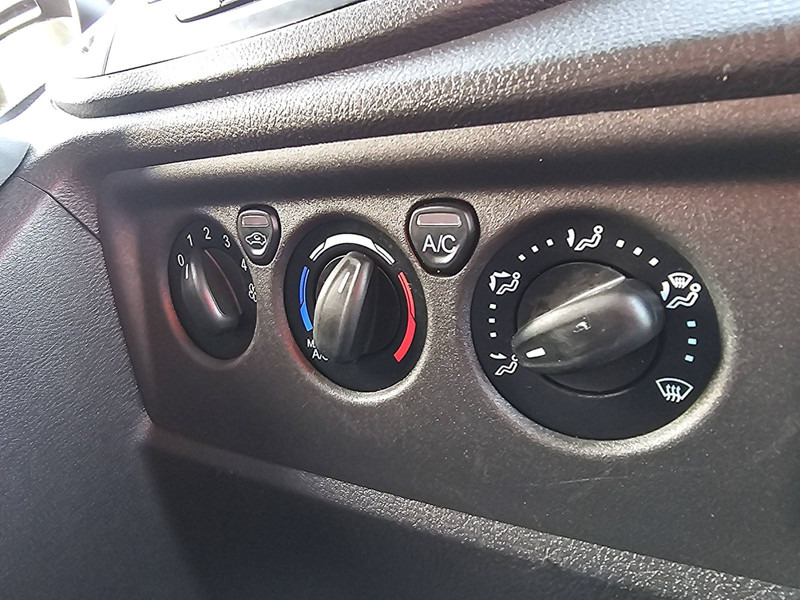 Leasing of Ford Transit 300 AC AUTOMAAT EURO6 Ford Transit 300 AC AUTOMAAT EURO6: picture 10