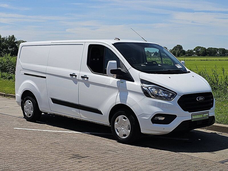 Ford Transit Custom 2.0 L2H1 Airco Euro6 130 - Small van: picture 5 Ford Transit Custom 2.0 L2H1 Airco Euro6 130 - Small van: picture 5
