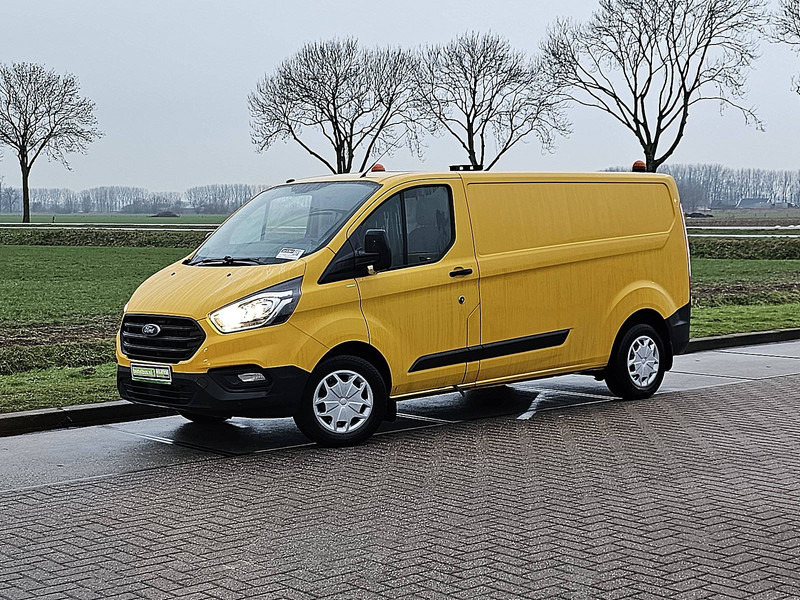 Ford Transit Custom 2.0 L2H1 Euro6 NAP Airco - Small van: picture 2 Ford Transit Custom 2.0 L2H1 Euro6 NAP Airco - Small van: picture 2