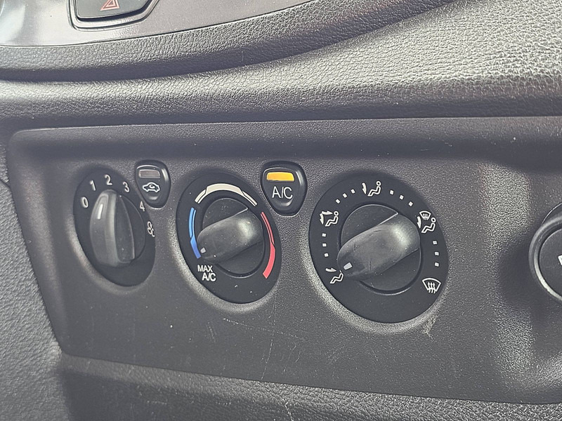 Panel van Ford Transit: picture 10