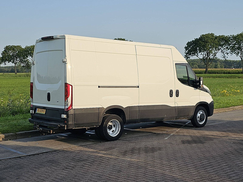 Iveco Daily 35C15 L2H2 Dubbellucht! - Panel van: picture 3 Iveco Daily 35C15 L2H2 Dubbellucht! - Panel van: picture 3