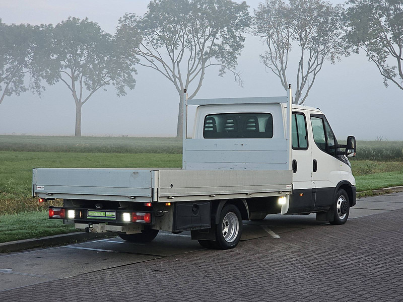 Iveco Daily 35C18 DUB.CAB 3.0Ltr 180Pk - Flatbed van: picture 3 Iveco Daily 35C18 DUB.CAB 3.0Ltr 180Pk - Flatbed van: picture 3