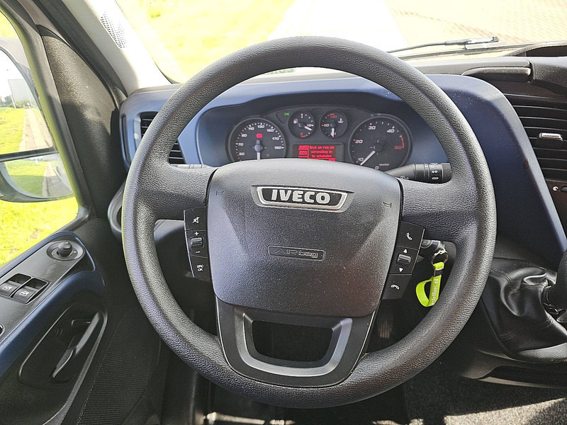 Leasing of Iveco Daily 35S14       L2H2 Airco Automaat! Iveco Daily 35S14       L2H2 Airco Automaat!: picture 11