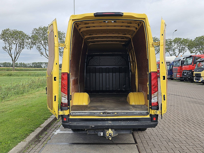 Leasing of Iveco Daily 50C18 3.0L AUT.  L2H2 Iveco Daily 50C18 3.0L AUT.  L2H2: picture 12