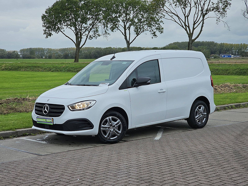 Mercedes-Benz Citan 112 CDI AC EURO6 - Box van: picture 2 Mercedes-Benz Citan 112 CDI AC EURO6 - Box van: picture 2